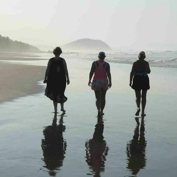 Meet your Posher, Lesslie - Picture 1 of 1